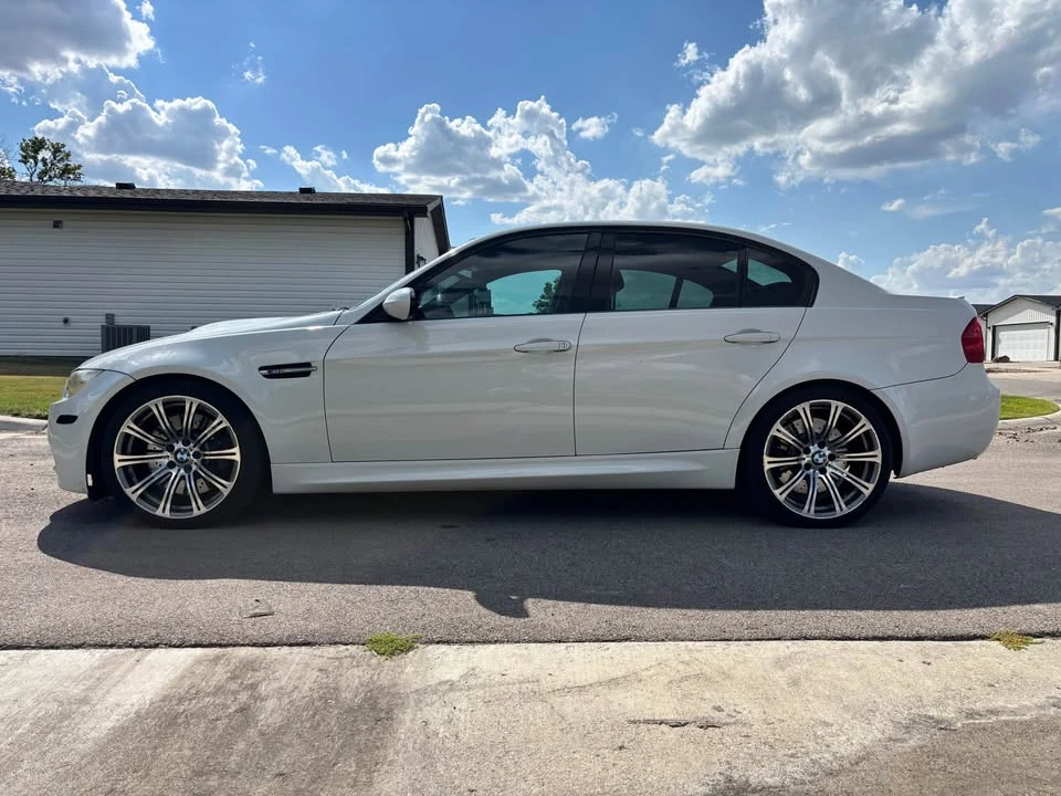 2010 BMW E90 M3 Sedan - Image 3 of 12