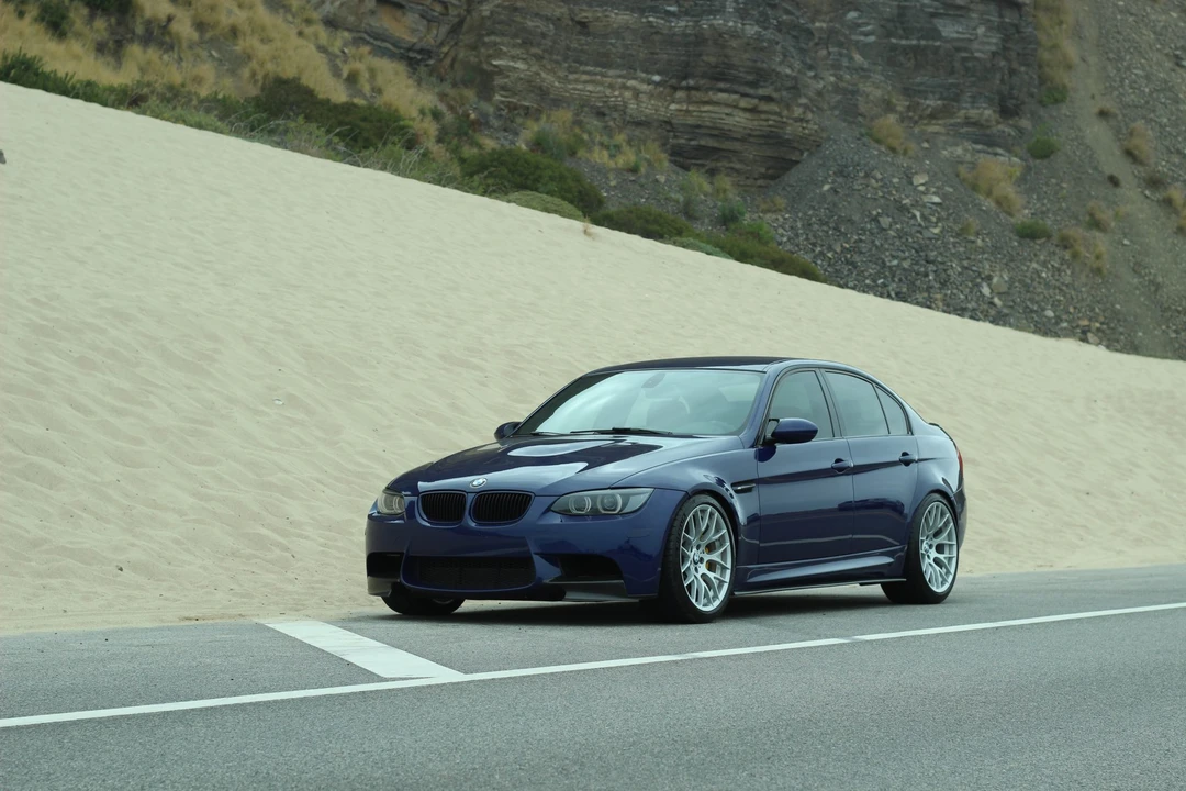 2010 BMW E90 M3 Sedan - Image 15 of 31
