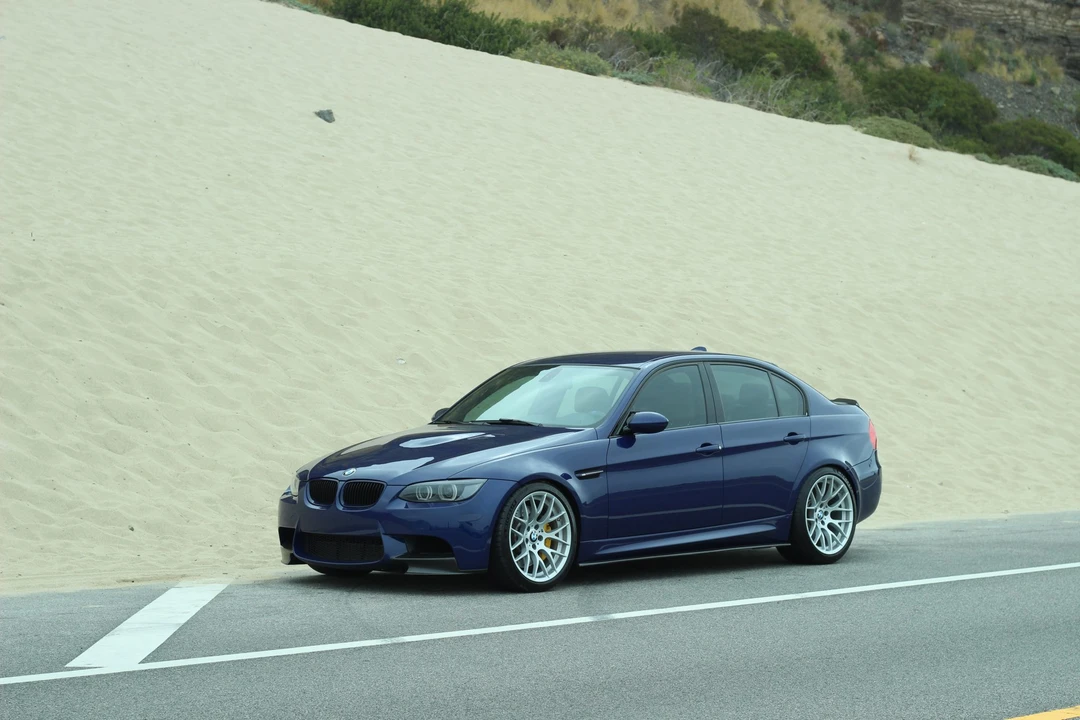 2010 BMW E90 M3 Sedan - Image 17 of 31