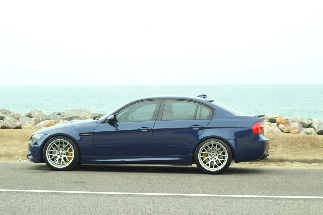 2010 BMW E90 M3 Sedan - Image 28 of 31