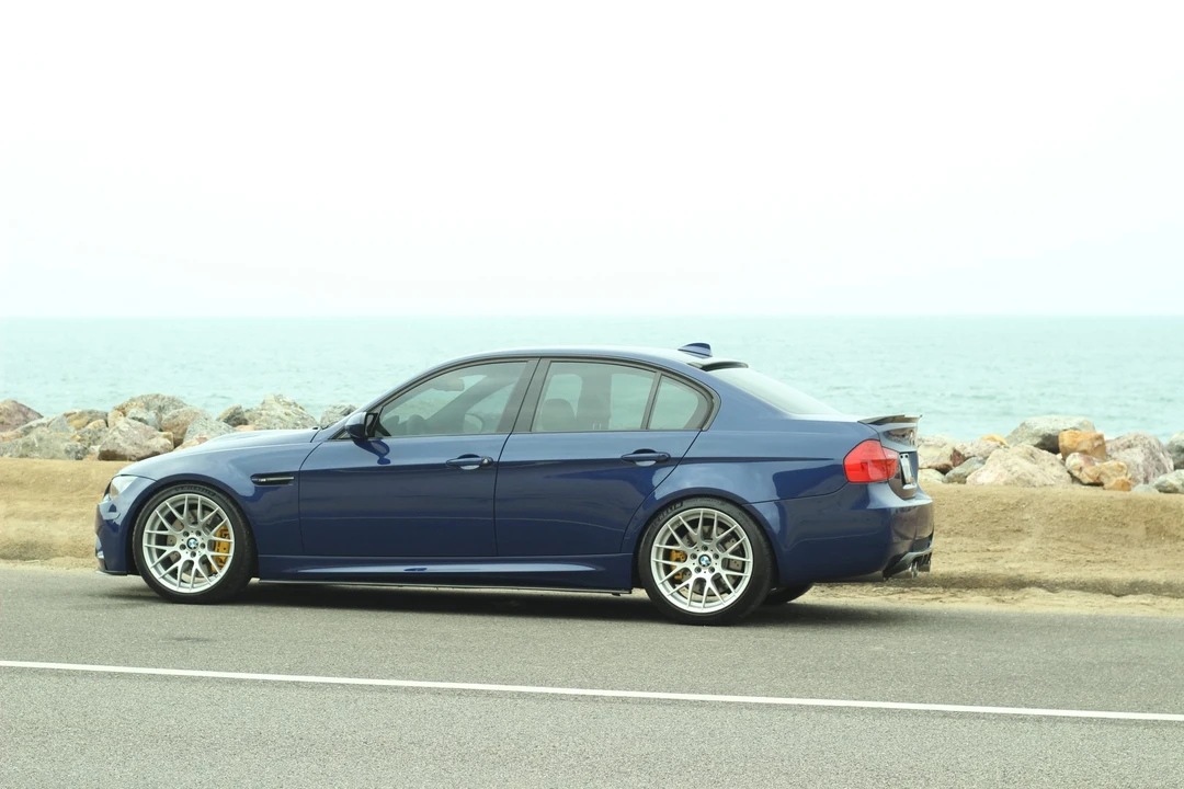 2010 BMW E90 M3 Sedan - Image 27 of 31