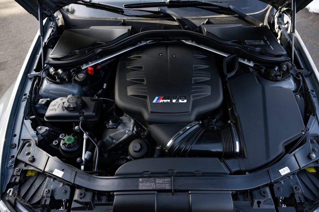 2010 BMW E90 M3 Sedan - Image 6 of 8