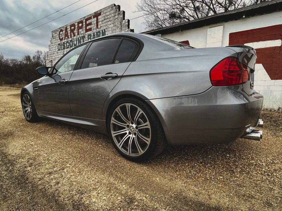 2010 BMW E90 M3 Sedan - Image 14 of 29