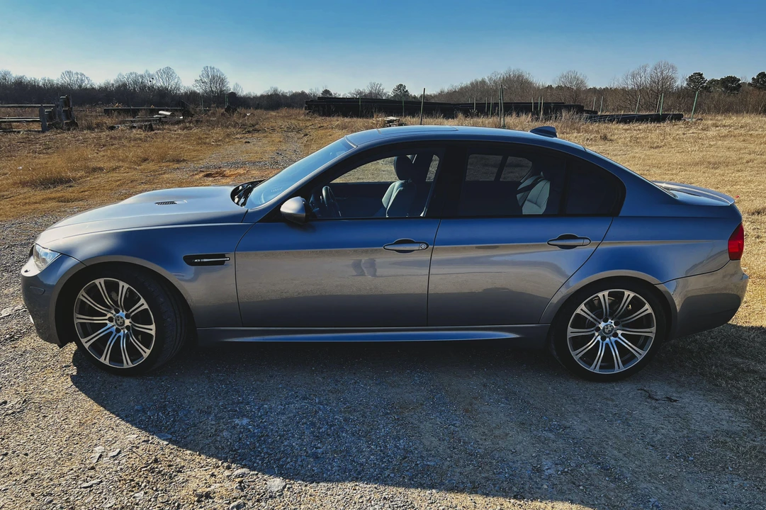 2010 BMW E90 M3 Sedan - Image 13 of 29