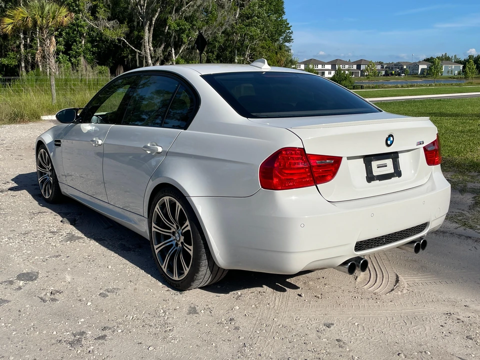 2010 BMW E90 M3 Sedan - Image 18 of 31