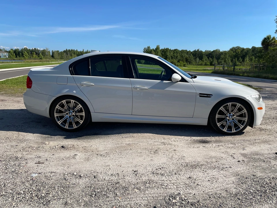 2010 BMW E90 M3 Sedan - Image 23 of 31