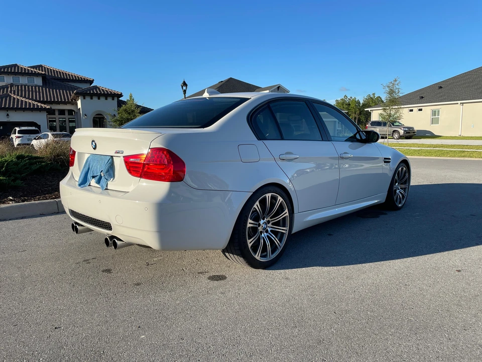 2010 BMW E90 M3 Sedan - Image 21 of 31