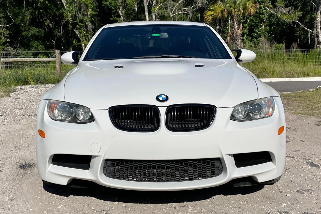 2010 BMW E90 M3 Sedan - Image 2 of 31