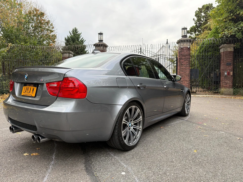 2010 BMW E90 M3 Sedan - Image 10 of 31