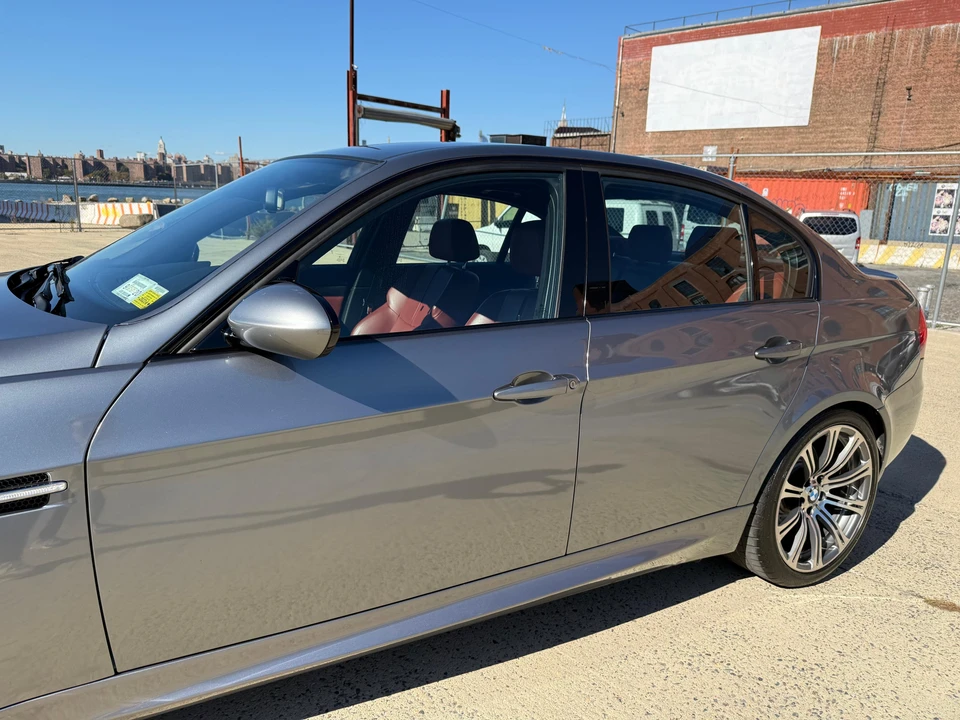 2010 BMW E90 M3 Sedan - Image 21 of 31