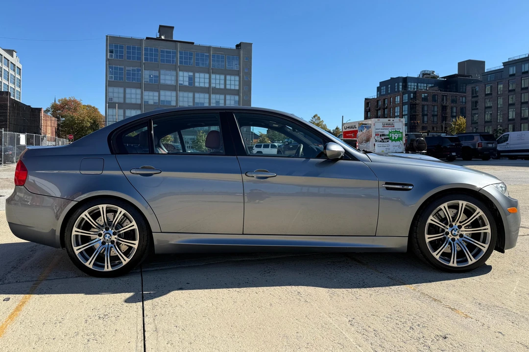 2010 BMW E90 M3 Sedan - Image 3 of 31