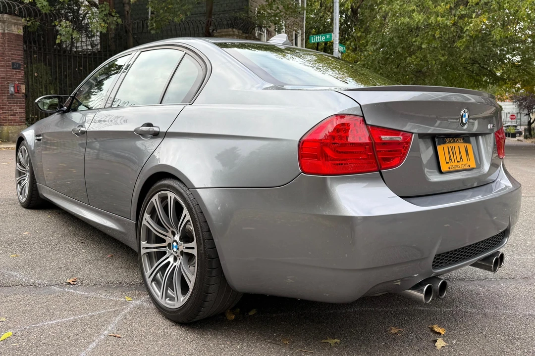 2010 BMW E90 M3 Sedan - Image 4 of 31