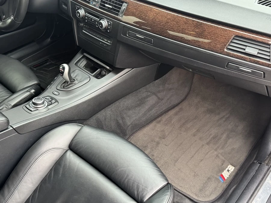 2010 BMW E90 M3 Sedan - Image 4 of 8