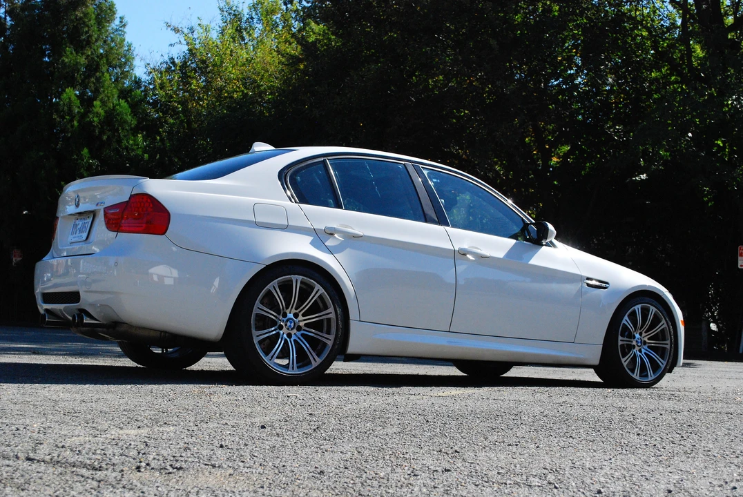 2010 BMW E90 M3 Sedan - Image 13 of 16