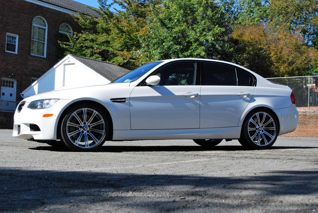 2010 BMW E90 M3 Sedan - Image 6 of 16