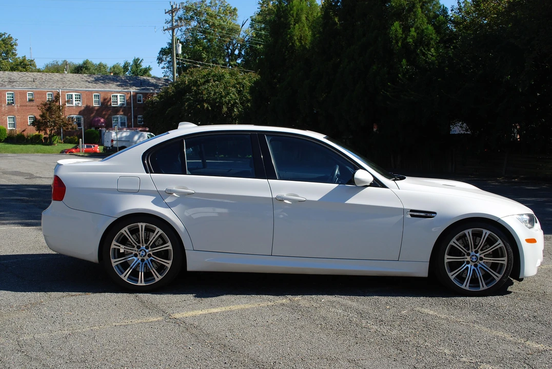2010 BMW E90 M3 Sedan - Image 15 of 16