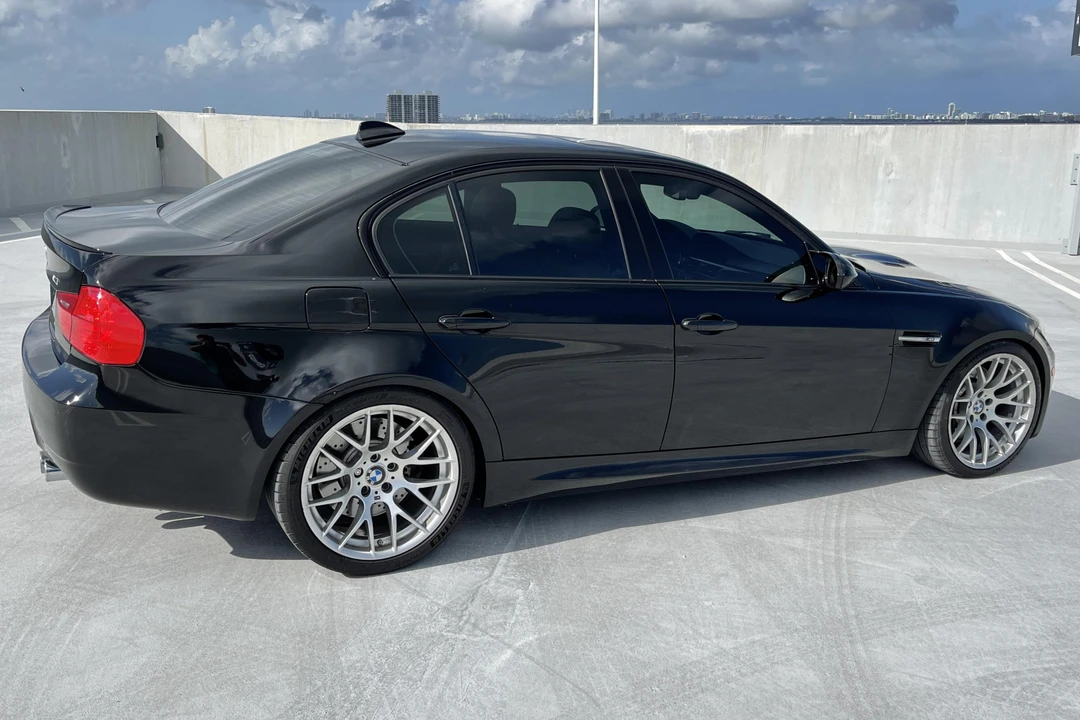 2010 BMW E90 M3 Sedan - Image 4 of 5