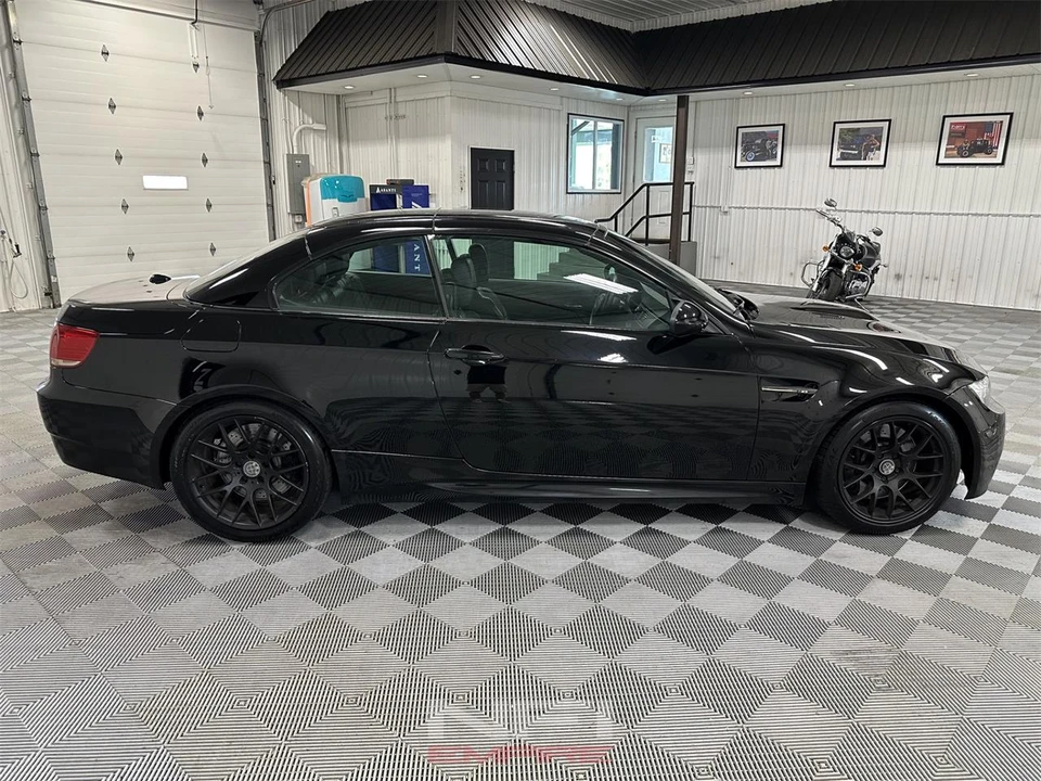 2010 BMW M3 - Image 13 of 31