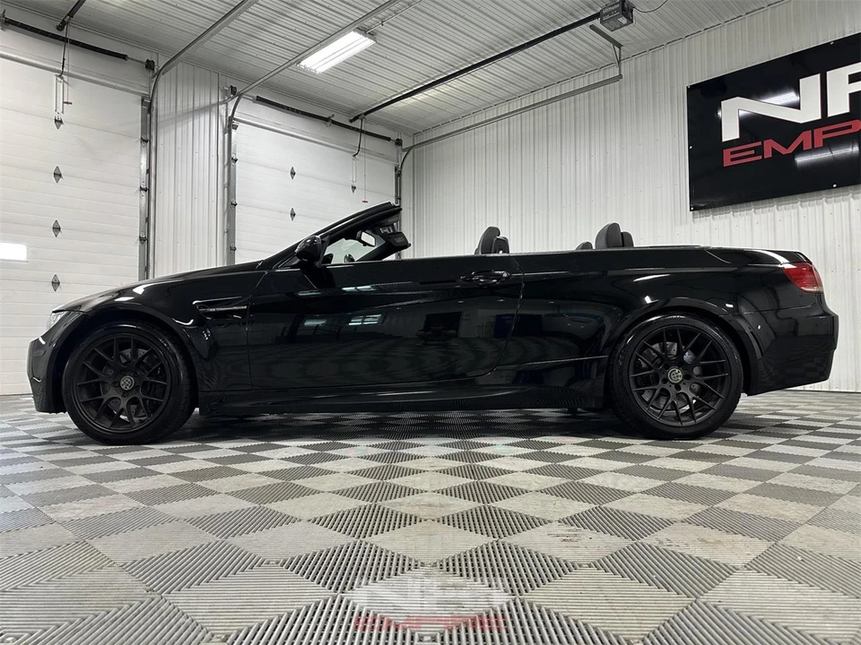 2010 BMW M3 - Image 20 of 31