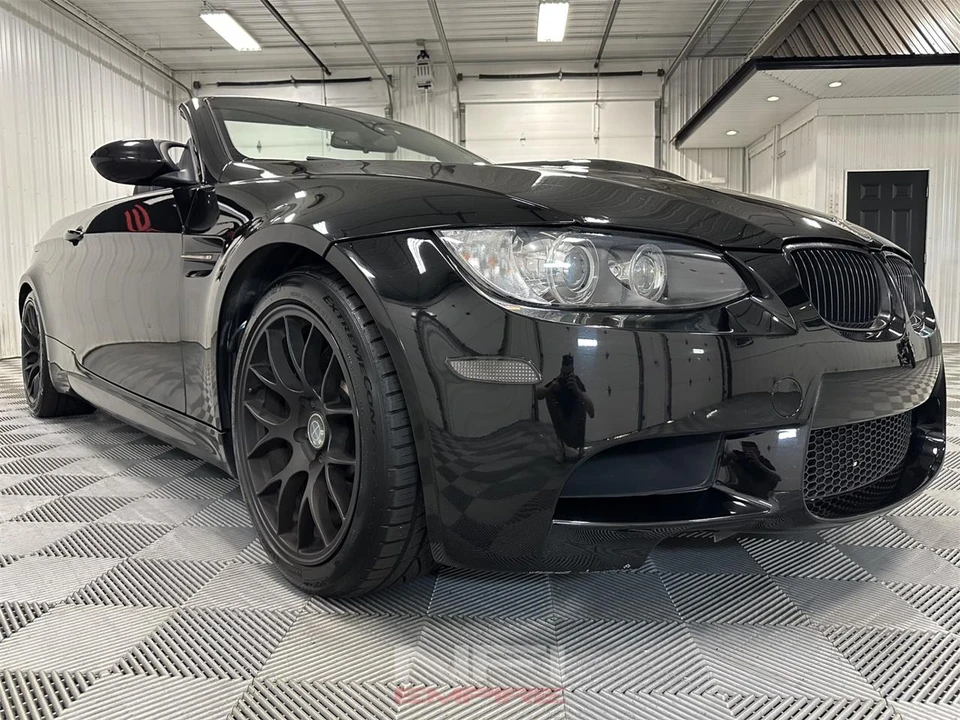 2010 BMW M3 - Image 24 of 31