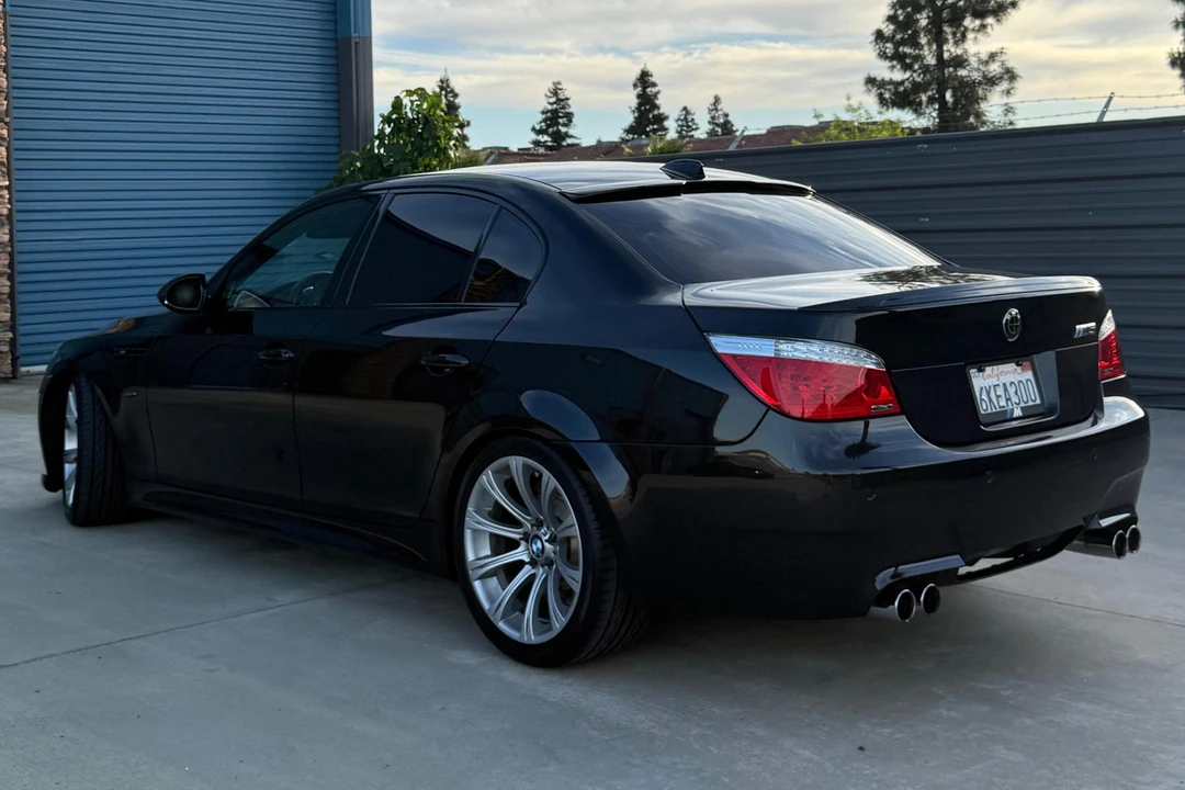 2010 BMW E60 M5 - Image 4 of 31