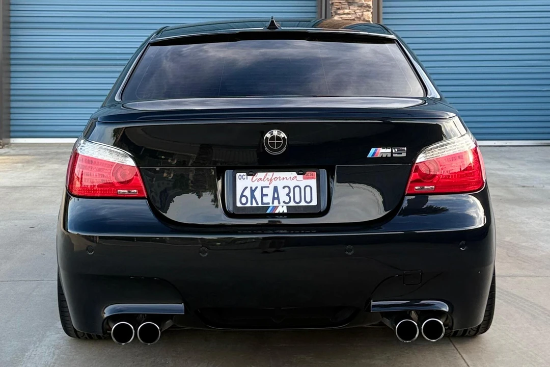 2010 BMW E60 M5 - Image 5 of 31