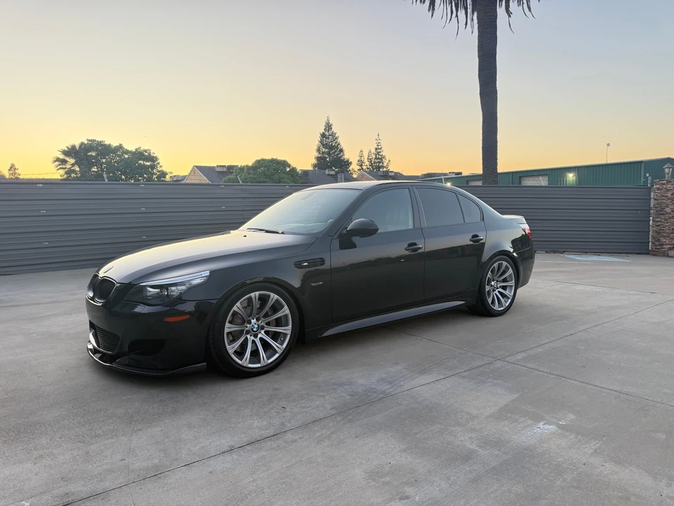 2010 BMW E60 M5 - Image 10 of 31