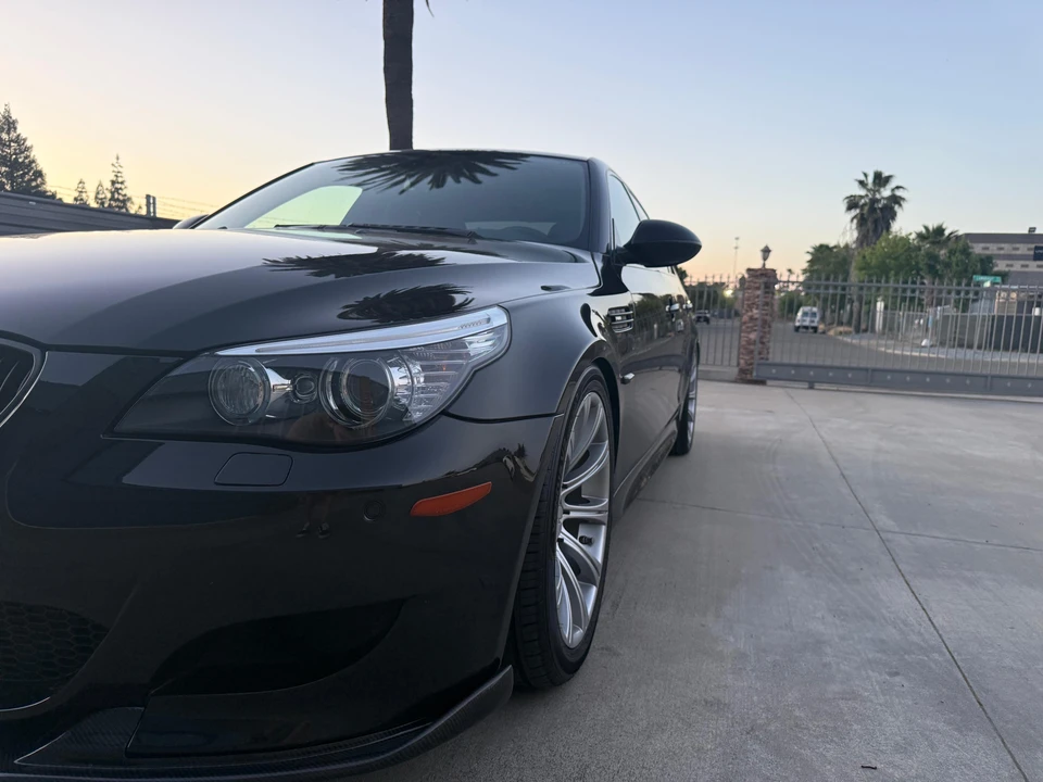 2010 BMW E60 M5 - Image 29 of 31