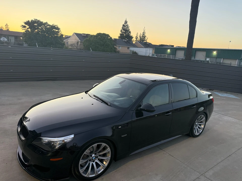 2010 BMW E60 M5 - Image 9 of 31