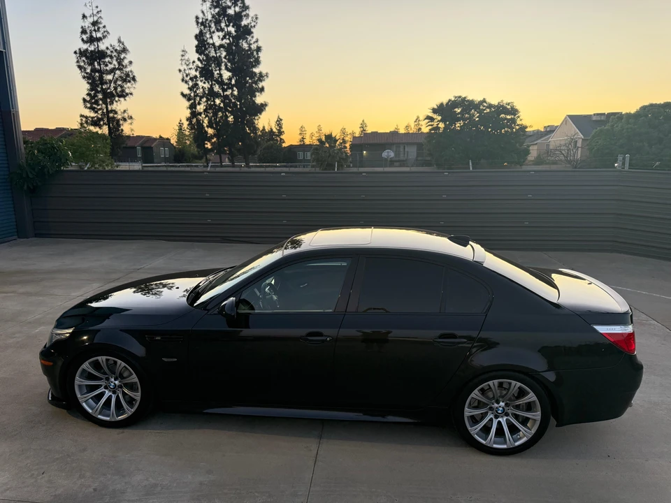 2010 BMW E60 M5 - Image 11 of 31