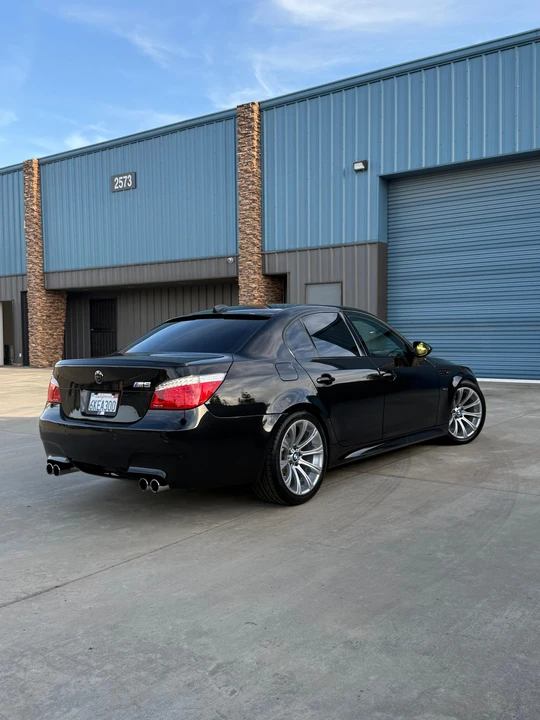 2010 BMW E60 M5 - Image 16 of 31