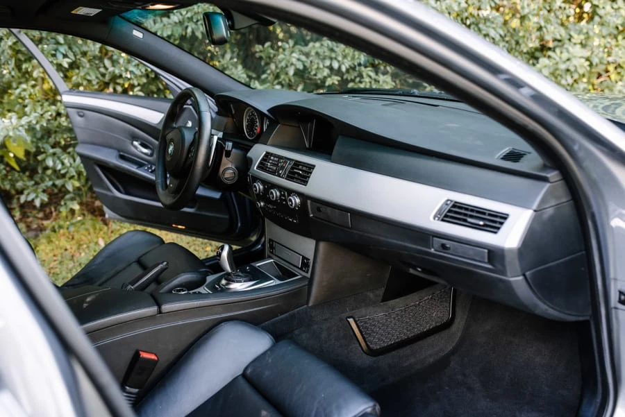 2010 BMW E60 M5 - Image 4 of 11