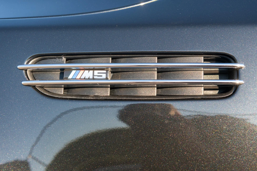 2010 BMW E60 M5 - Image 18 of 31