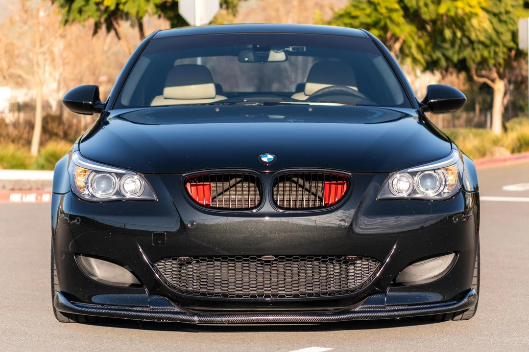 2010 BMW E60 M5 - Image 2 of 31