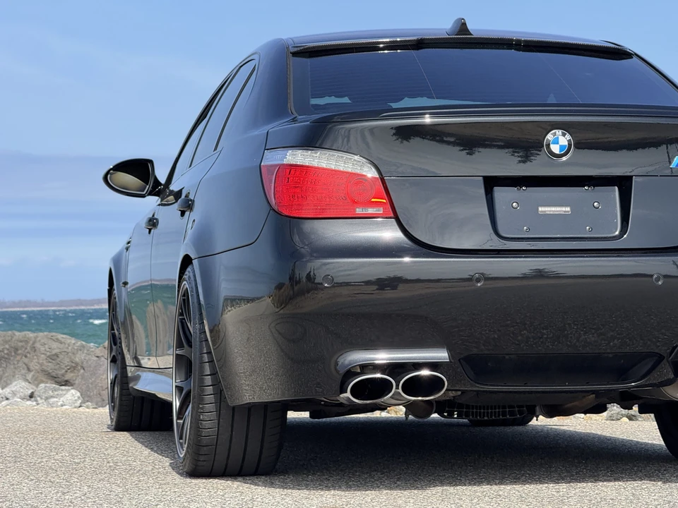 2010 BMW E60 M5 - Image 30 of 31