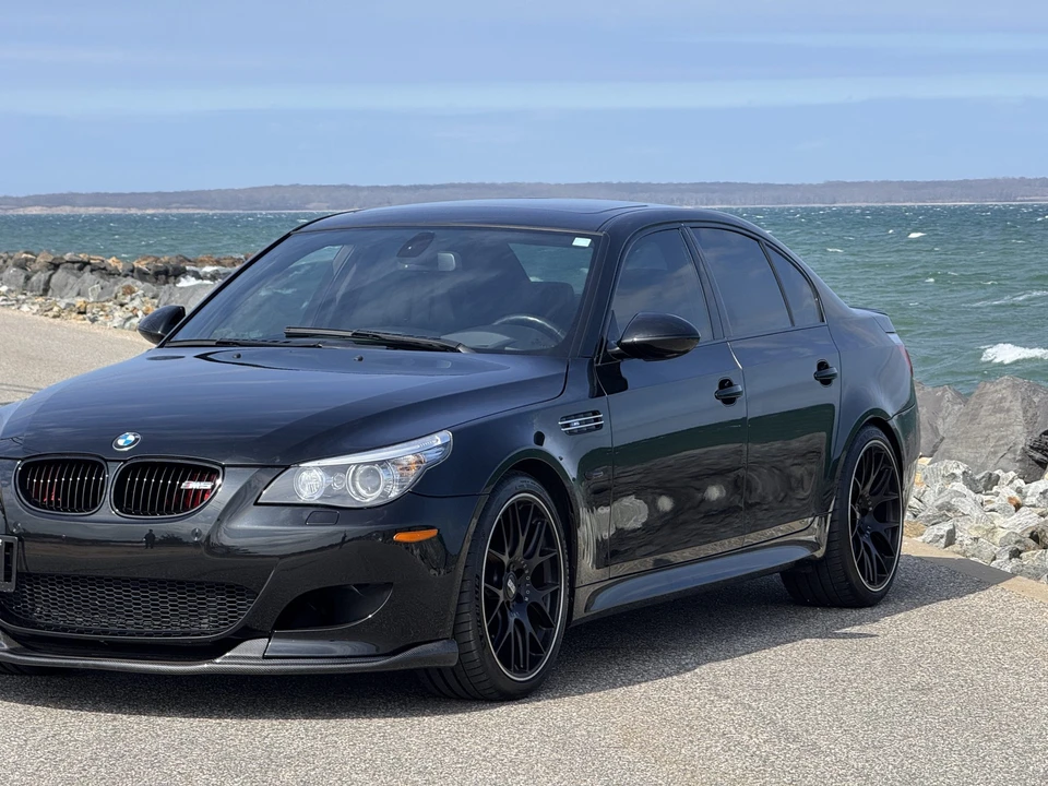 2010 BMW E60 M5 - Image 25 of 31