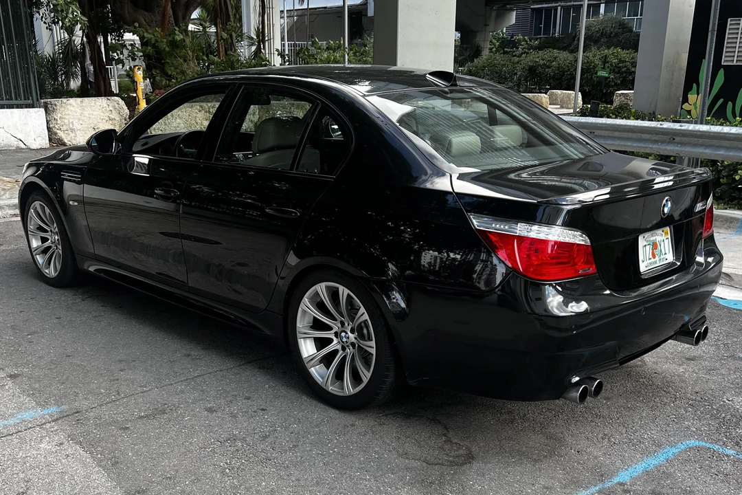 2010 BMW E60 M5 - Image 4 of 31