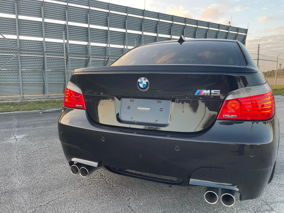 2010 BMW E60 M5 - Image 20 of 31
