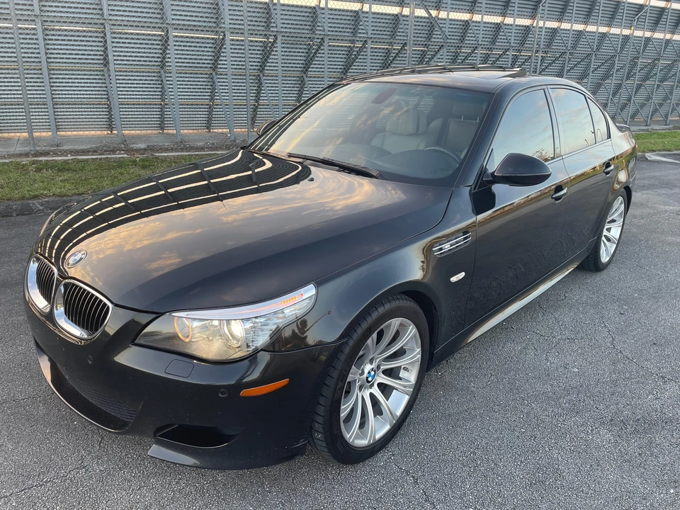 2010 BMW E60 M5 - Image 10 of 31