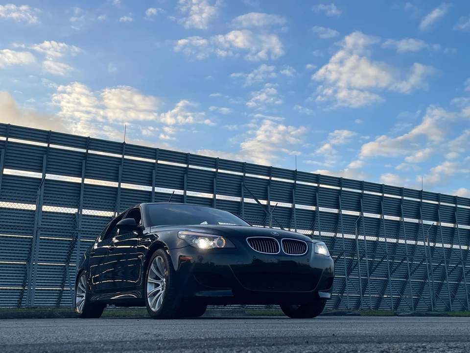 2010 BMW E60 M5 - Image 30 of 31