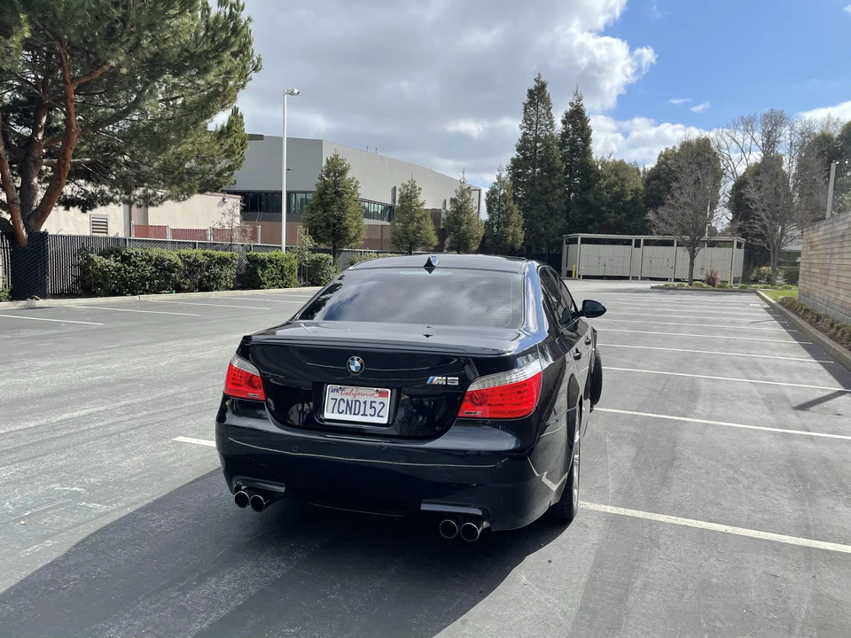 2010 BMW E60 M5 - Image 13 of 31