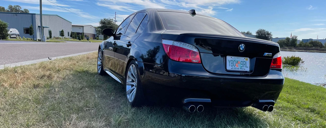 2010 BMW E60 M5 - Image 14 of 29