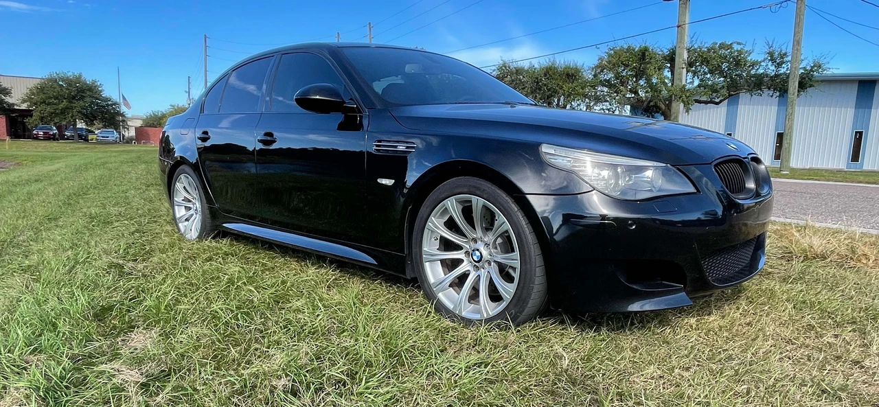 2010 BMW E60 M5 - Image 19 of 29