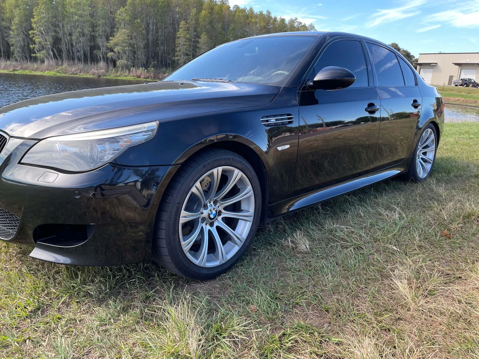 2010 BMW E60 M5 - Image 11 of 29