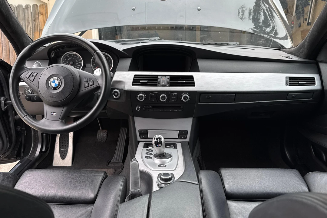 2010 BMW E60 M5 - Image 26 of 31
