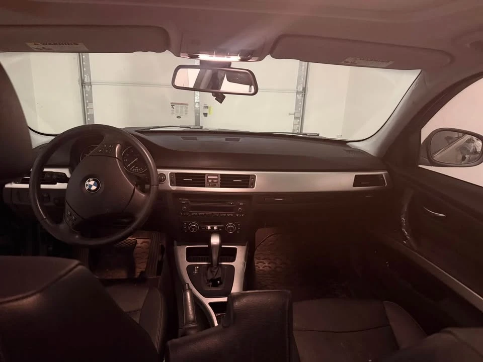 2010 BMW E90 3 Series Sedan - Image 8 of 8