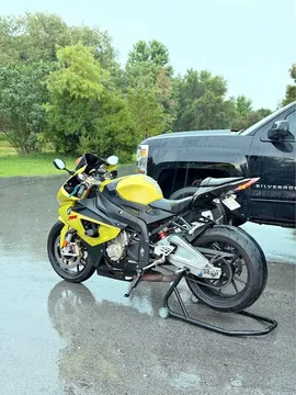 2010 BMW S 1000