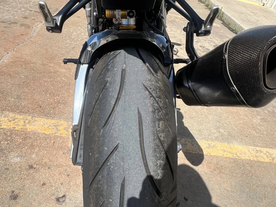 2010 BMW S1000 - Image 19 of 20