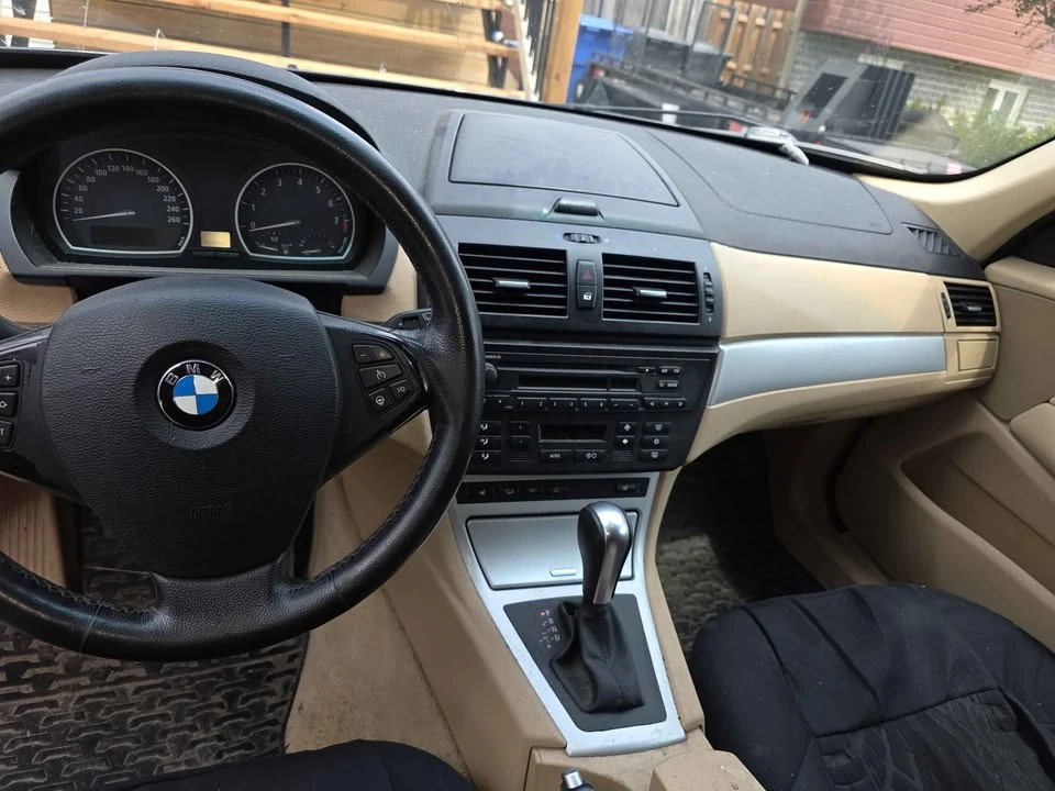 2010 BMW E83 X3 - Image 3 of 4