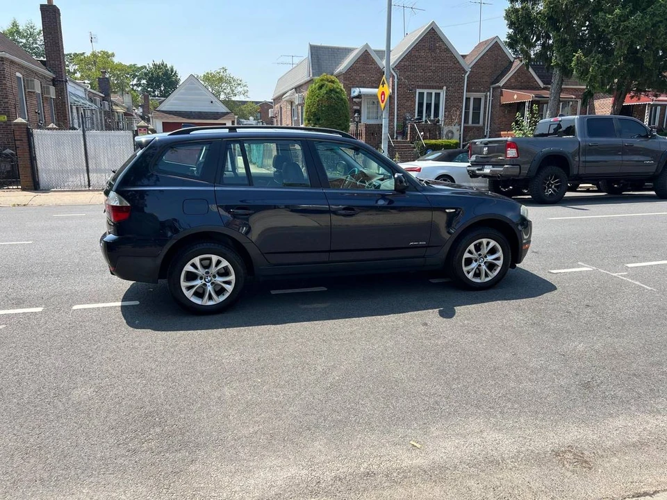 2010 BMW E83 X3 - Image 3 of 17